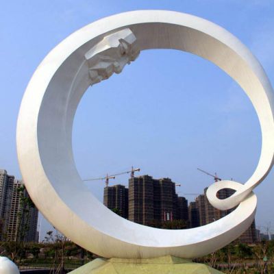 別墅廣場擺放不銹鋼創意圓環水景雕塑